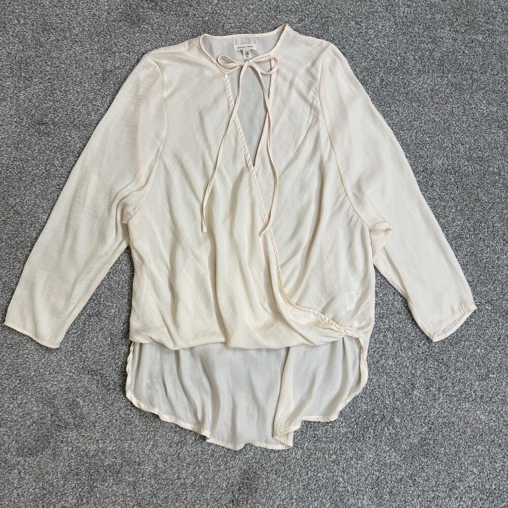 Silence + Noise Blouse Womens XS White Sheer Surplice Boho Hippie Indie Tumblr